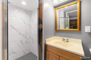 1005 Meadow Ln, Elgin, IL 60123 - Photo 17