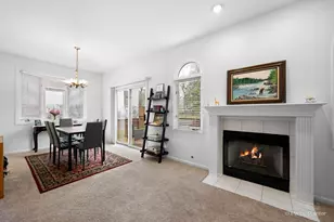 266 Charlotte Ct, Cary, IL 60013 - Photo 7