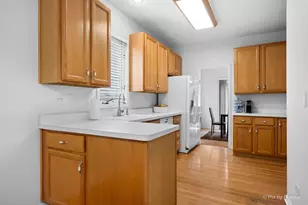 266 Charlotte Ct, Cary, IL 60013 - Photo 13