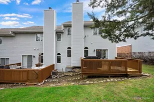 266 Charlotte Ct, Cary, IL 60013 - Photo 29