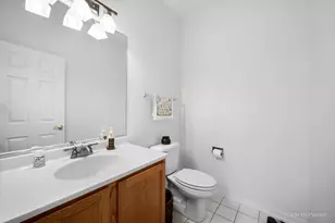 266 Charlotte Ct, Cary, IL 60013 - Photo 17