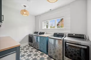 610 Forest Ave, Wilmette, IL 60091 - Photo 49