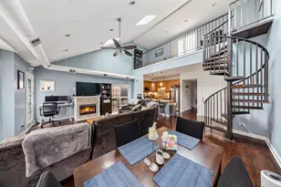 811 W Superior St, Chicago, IL 60642 - Photo 7