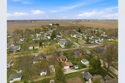 208 NW Madison Street, Hopedale, IL 61747 - Photo 33