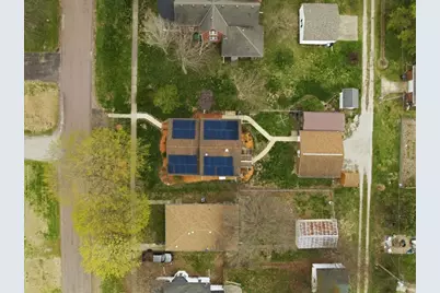 208 NW Madison Street, Hopedale, IL 61747 - Photo 31