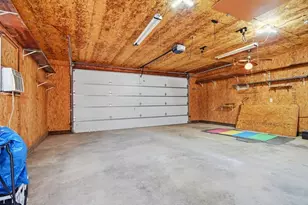 208 NW Madison St, Hopedale, IL 61747 - Photo 29