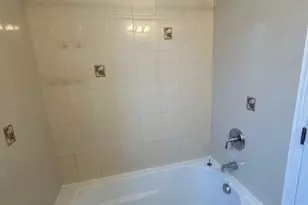 2900 N Kolmar Ave, Chicago, IL 60641 - Photo 15