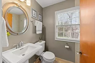 904 Gamon Rd, Wheaton, IL 60189 - Photo 17