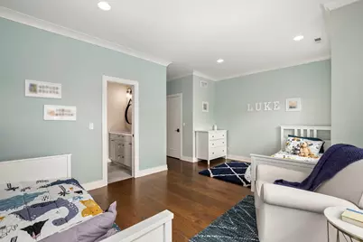 1648 W Fletcher Street, Chicago, IL 60657 - Photo 25