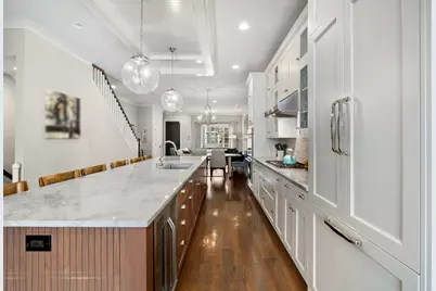 1648 W Fletcher Street, Chicago, IL 60657 - Photo 11