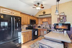 10606 W Eastwood Rd, Beach Park, IL 60087 - Photo 7