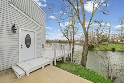 304 Eagle Bluff Drive, Oakwood, IL 61858 - Photo 39