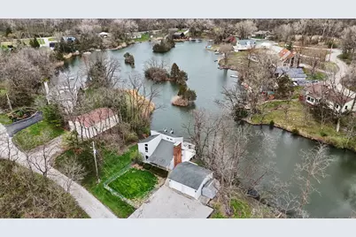 304 Eagle Bluff Drive, Oakwood, IL 61858 - Photo 53