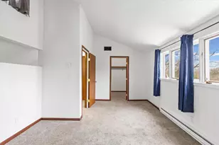 304 Eagle Bluff Dr, Oakwood, IL 61858 - Photo 27