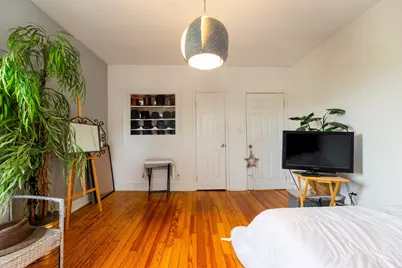 7601 S Bennett Avenue, Chicago, IL 60649 - Photo 19