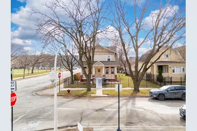 7601 S Bennett Avenue, Chicago, IL 60649 - Photo 43