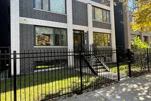 215 S Hamilton Ave, Chicago, IL 60612 - Photo 1