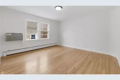 [Address not provided], Evanston, IL 60202 - Photo 13