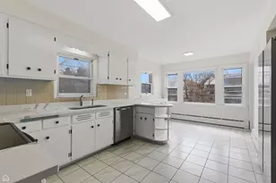 [Address not provided], Evanston, IL 60202 - Photo 11