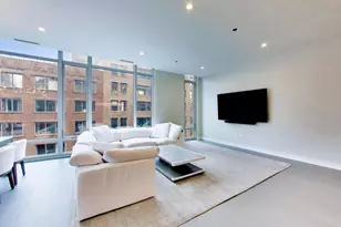 360 W Erie St, Chicago, IL 60654 - Photo 5