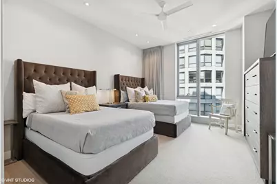 403 N Wabash Street #15B, Chicago, IL 60611 - Photo 15