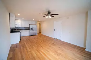 3704 W Lexington St, Chicago, IL 60624 - Photo 5