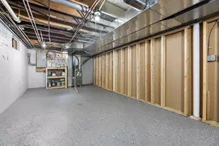 432 Winston Ln, Chicago Heights, IL 60411 - Photo 11