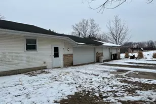 32410 S Butcher Ln, Wilmington, IL 60481 - Photo 5