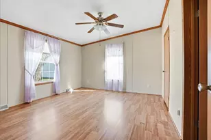 233 Avenue E St, Bloomington, IL 61704 - Photo 23