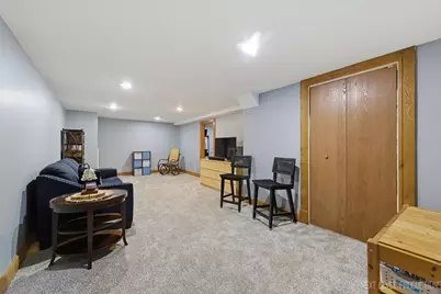 1462 Adams Avenue, Saint Charles, IL 60174 - Photo 25