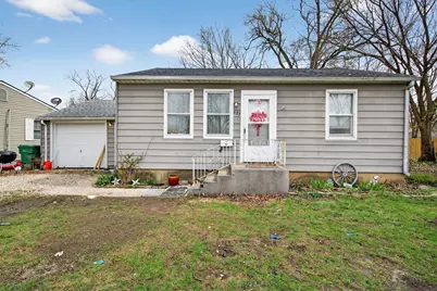 627 S Circle Drive, Wilmington, IL 60481 - Photo 1