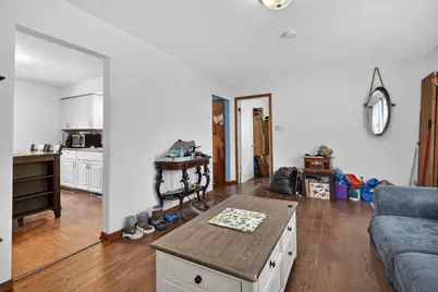 627 S Circle Drive, Wilmington, IL 60481 - Photo 7