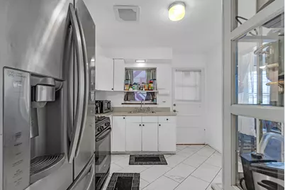 5032 Crain Street, Skokie, IL 60077 - Photo 17