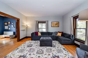 16 S Harrison St, Batavia, IL 60510 - Photo 5