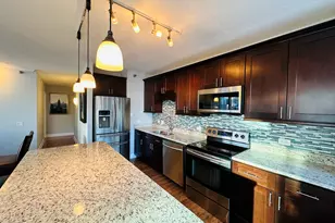 [Address not provided], Chicago, IL 60611 - Photo 5