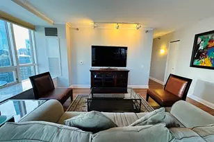 [Address not provided], Chicago, IL 60611 - Photo 7