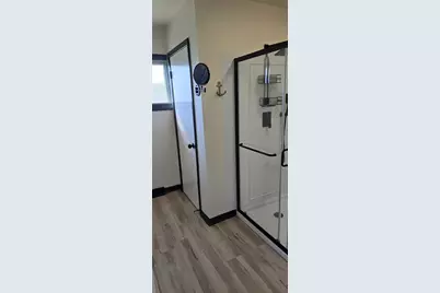 205 N Dale Avenue, McHenry, IL 60050 - Photo 9