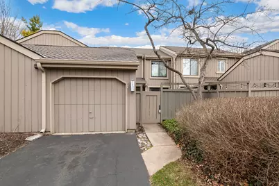 1331 Oak Hill Road, Lake Barrington, IL 60010 - Photo 1