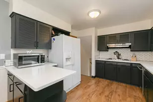 2316 29 1/2 St, Rock Island, IL 61201 - Photo 15