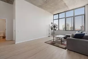 [Address not provided], Chicago, IL 60661 - Photo 7