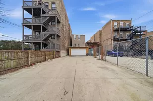 1113 S Racine Ave, Chicago, IL 60607 - Photo 33