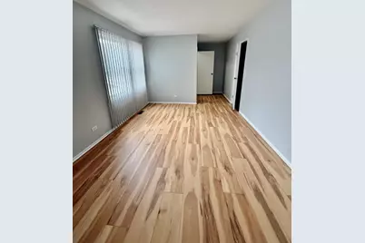 330 Hampton Court #D, Bloomingdale, IL 60108 - Photo 9