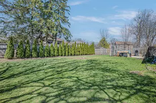 1613 Fairway Ln, Naperville, IL 60565 - Photo 25