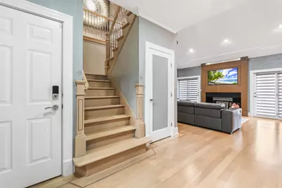 1337 Hiawatha Court, Highland Park, IL 60035 - Photo 5