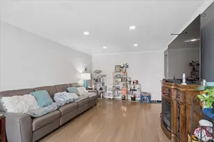 8657 W Lyndale Ave, River Grove, IL 60171 - Photo 7