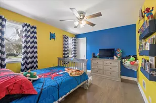 8657 W Lyndale Ave, River Grove, IL 60171 - Photo 9