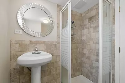 8657 W Lyndale Avenue, River Grove, IL 60171 - Photo 15