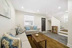 3821 S Calumet Ave, Chicago, IL 60653 - Photo 3