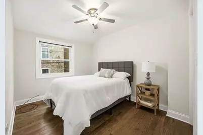 3821 S Calumet Avenue, Chicago, IL 60653 - Photo 11