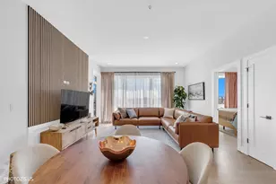 3204 N Kostner Ave, Chicago, IL 60641 - Photo 15